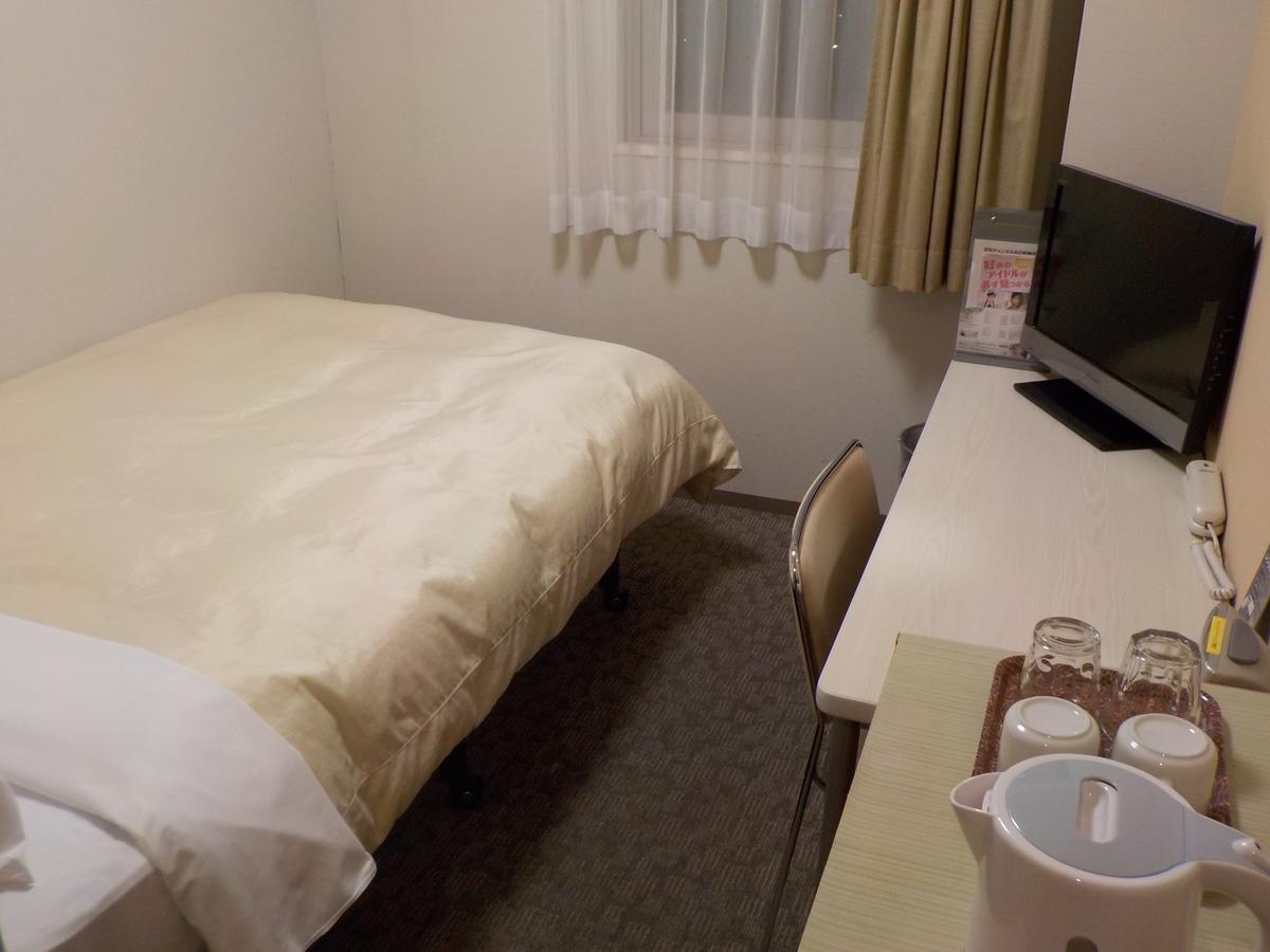 Hotel Crown Hills Katsuta Omotechoten Hitachinaka Rum bild